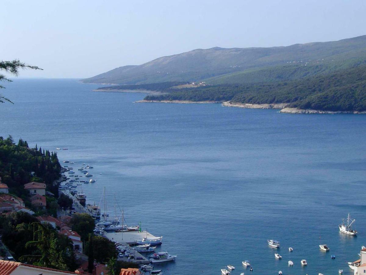 Luxury 1 Bedroom Apartment In Rabac Exterior foto